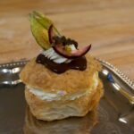 Fastelavnsbolle med fløde/creme